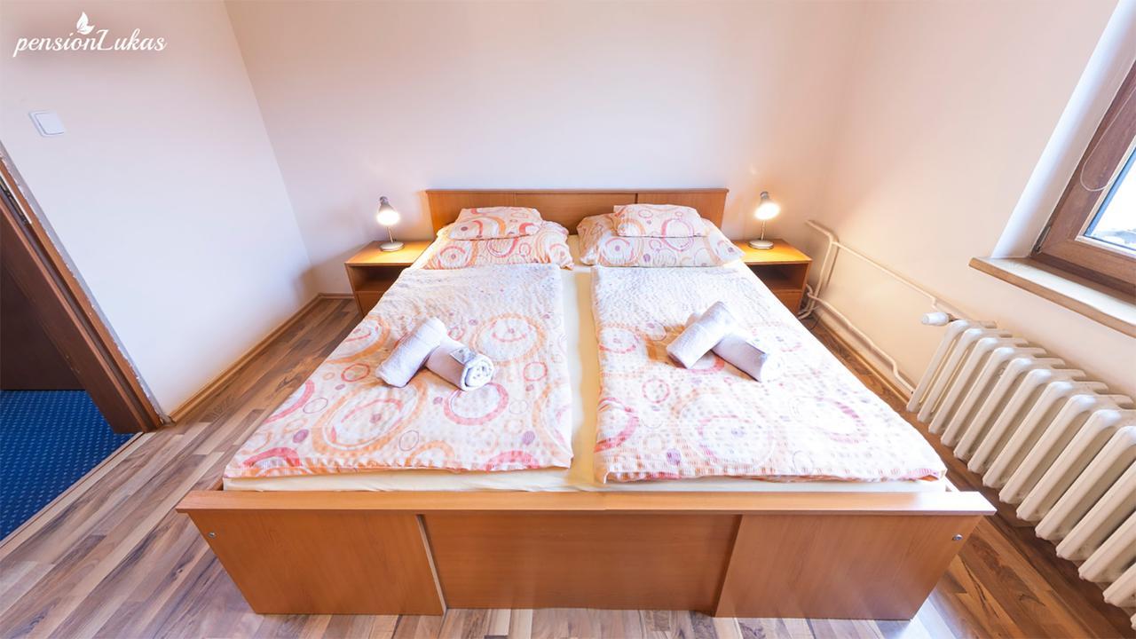 Pension Lukas Karlovy Vary Pokoj fotografie