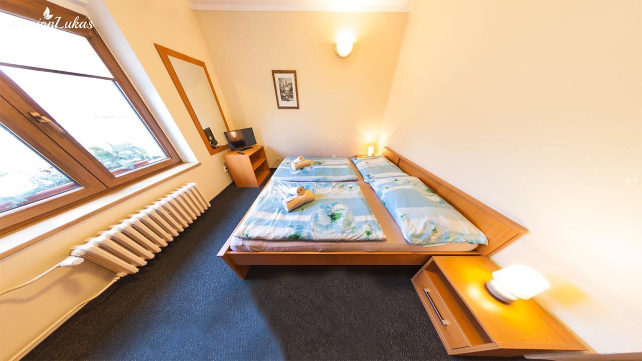 Pension Lukas Karlovy Vary Pokoj fotografie